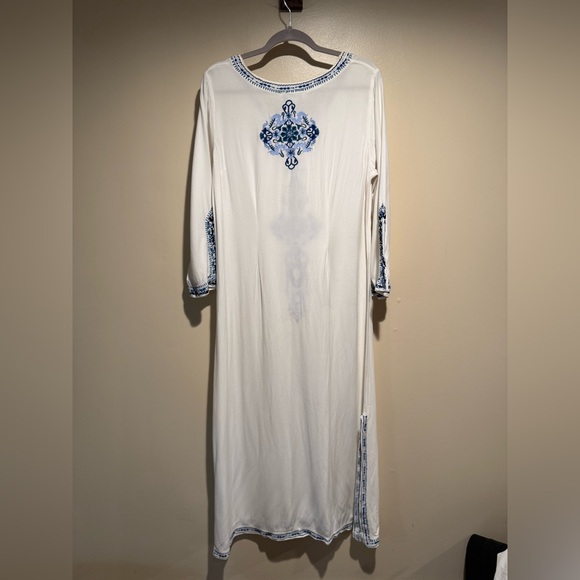 Soft Surroundings Kaftan Maxi Dress Embroidered size medium - Picture 11 of 13